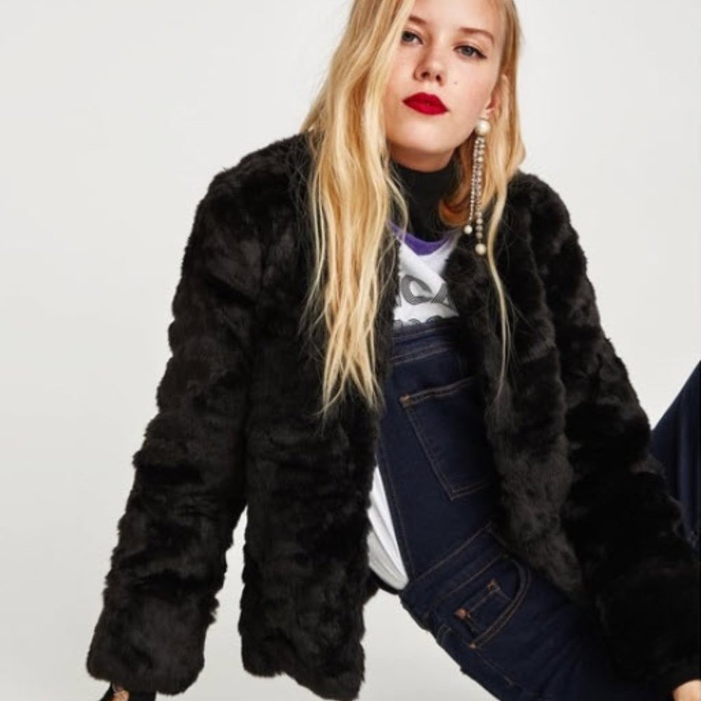 Zara Faux Fur Zipper Jacket
